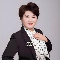 Deputy General Manager Christine